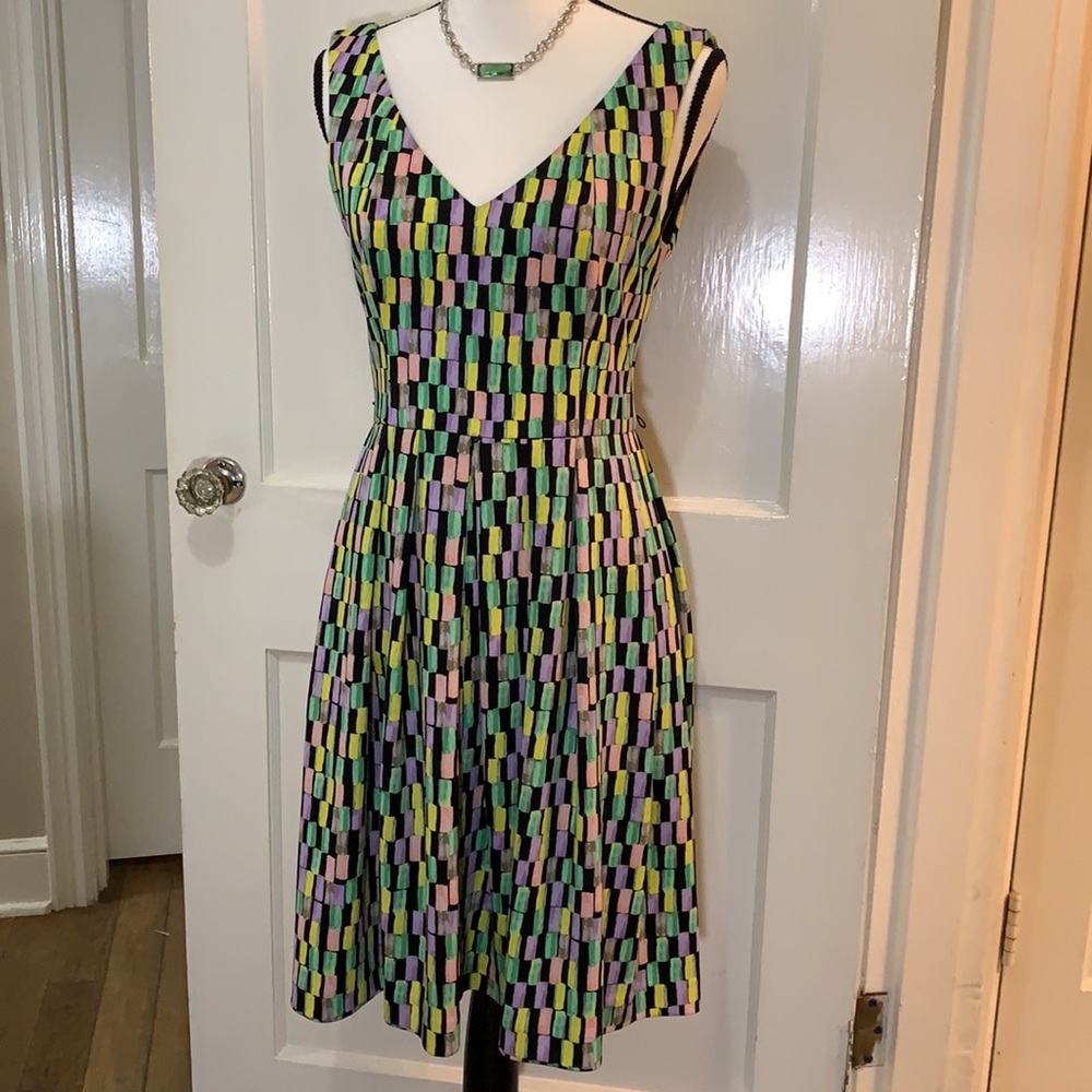Calvin Klein V-Neck Sleeveless Dress Medium